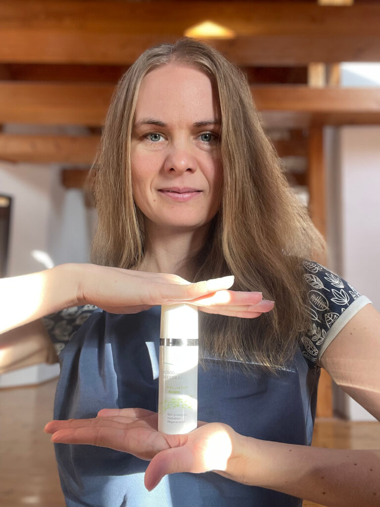 3a4ffa0f-b4fd-4d9a-b852-b1839c210766